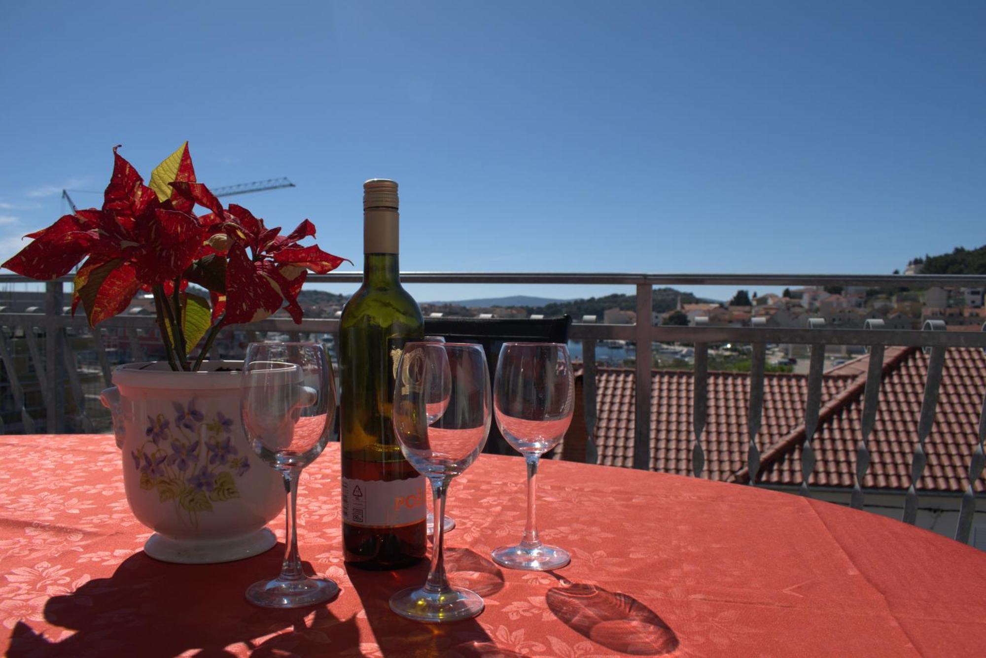 Apartman Marko Tribalj Buitenkant foto