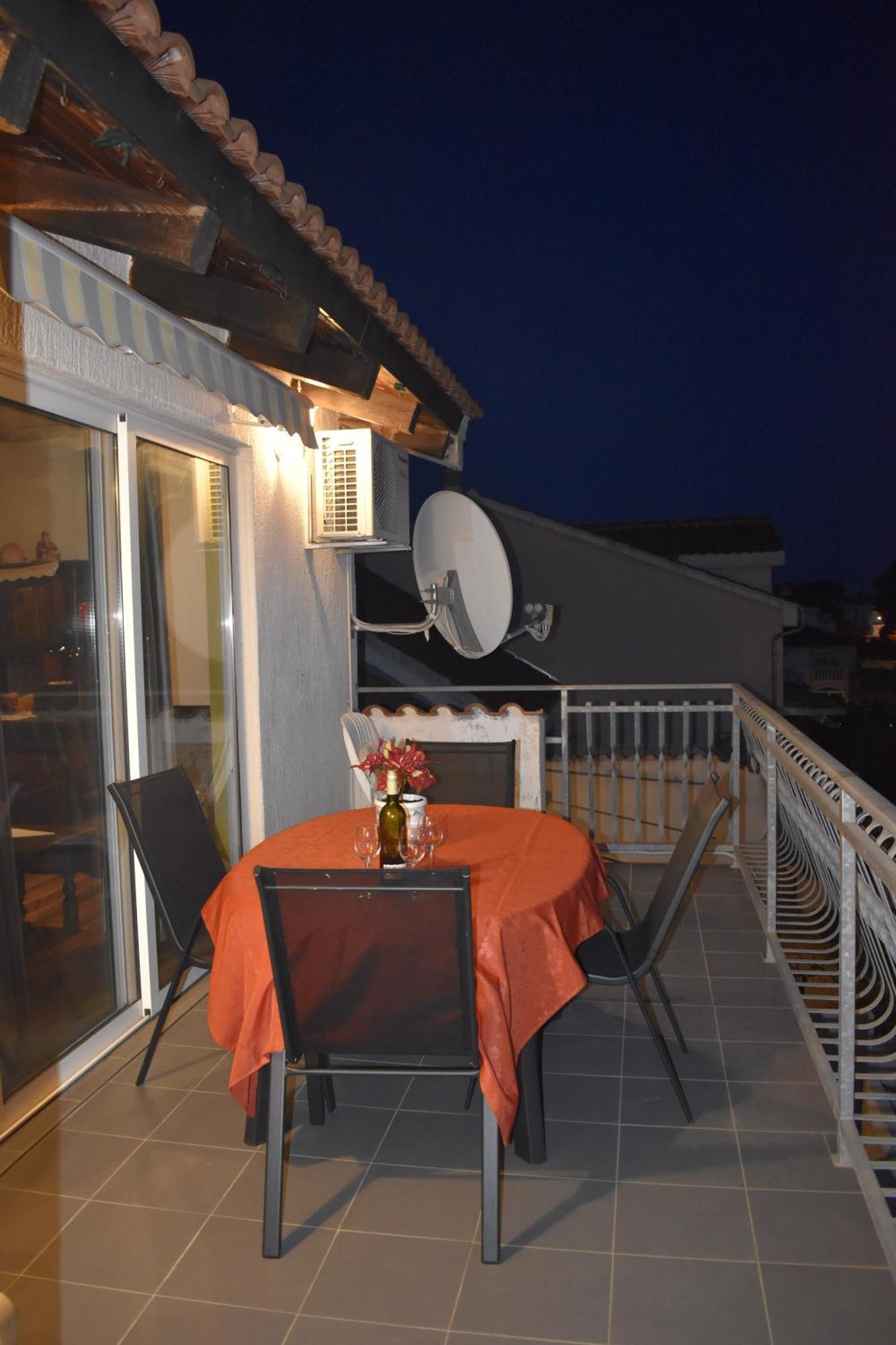 Apartman Marko Tribalj Buitenkant foto